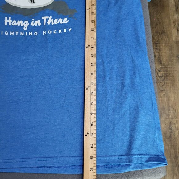 Life is Good Tampa Bay Lightning Hang in There T Shirt XL Sloth Unicorn Blue 47 - Picture 7 of 8